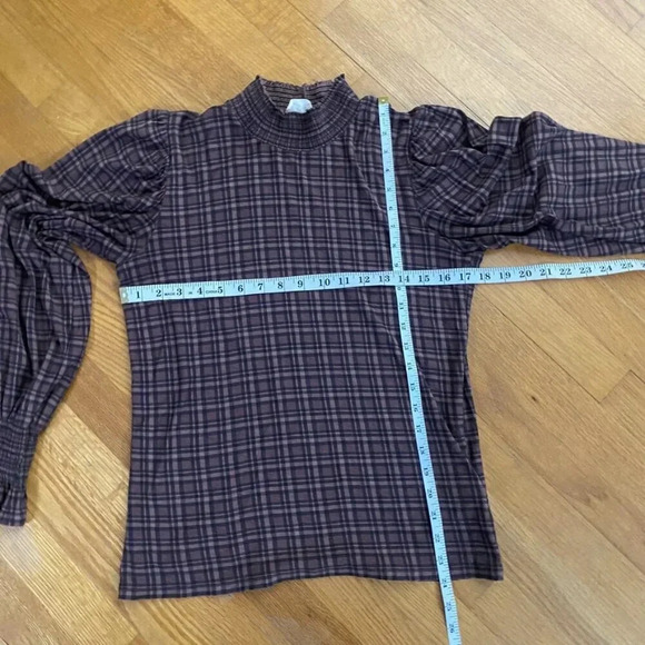 Nation LTD Plaid Puff Sleeve Top - Picture 14 of 14